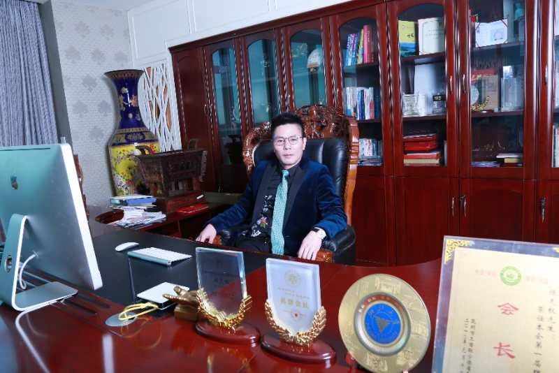 人物 | 陈先权：慈悲污染心灵，精力“死而不亡”(图4)